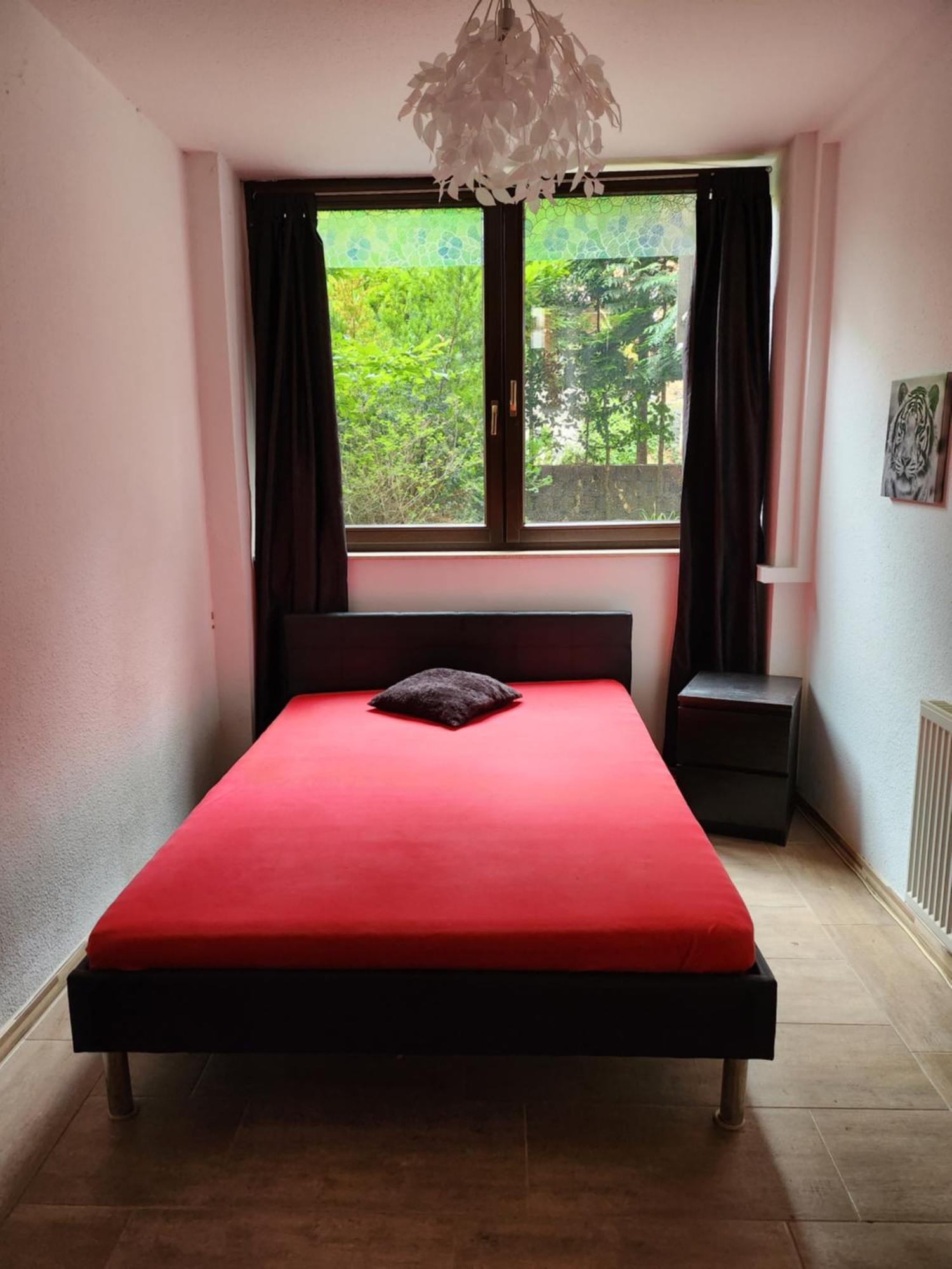 Halle, Top -Preise, Grosse 79 Qm Sd Fewo, Eg, Wahlweise Mit 1- 3 Dz, Inklusiv Tv Lounge, Kueche, Bad Wc Einfach Und Gut, Langzeitmieter Vb Preise Halle  Eksteriør bilde