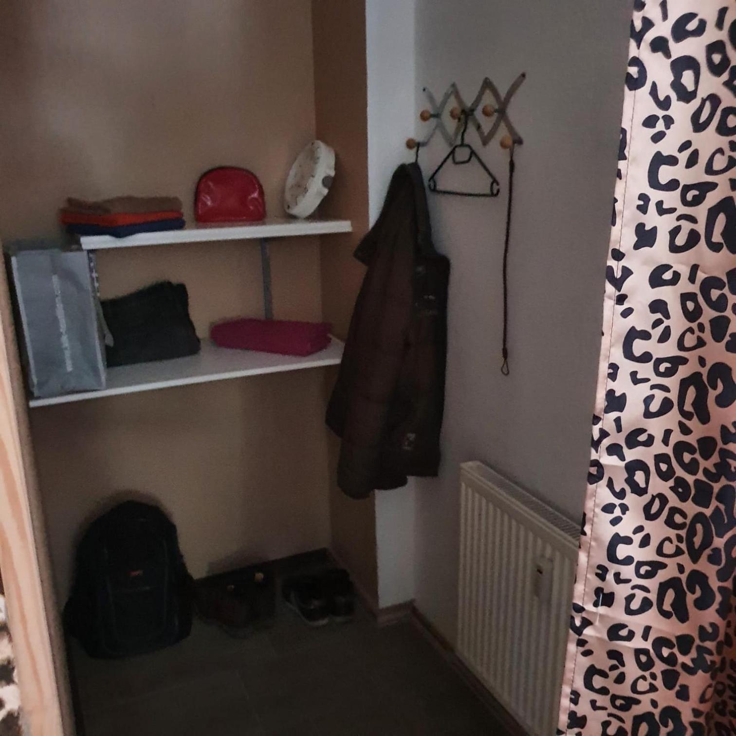 Halle, Top -Preise, Grosse 79 Qm Sd Fewo, Eg, Wahlweise Mit 1- 3 Dz, Inklusiv Tv Lounge, Kueche, Bad Wc Einfach Und Gut, Langzeitmieter Vb Preise Halle  Eksteriør bilde